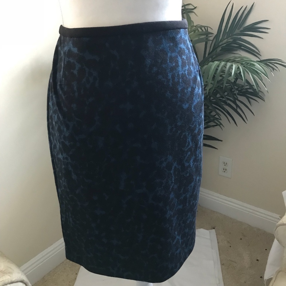 H & M Knit Black Blue Leopard Animal Print Womens Skirt 8*